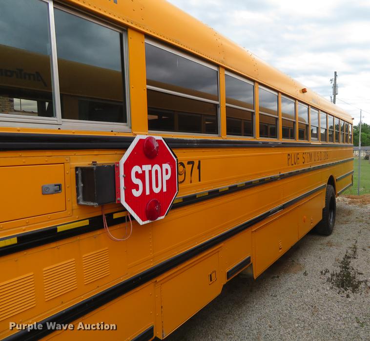 image for item EJ9699 1996 International 3800 school bus