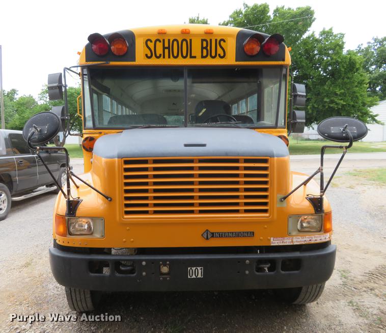 image for item EJ9700 1999 International 3800 school bus