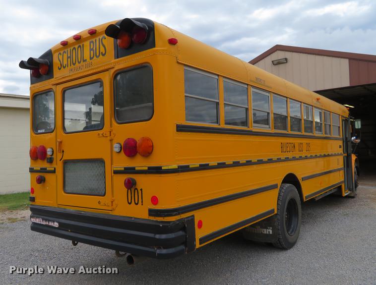 image for item EJ9700 1999 International 3800 school bus