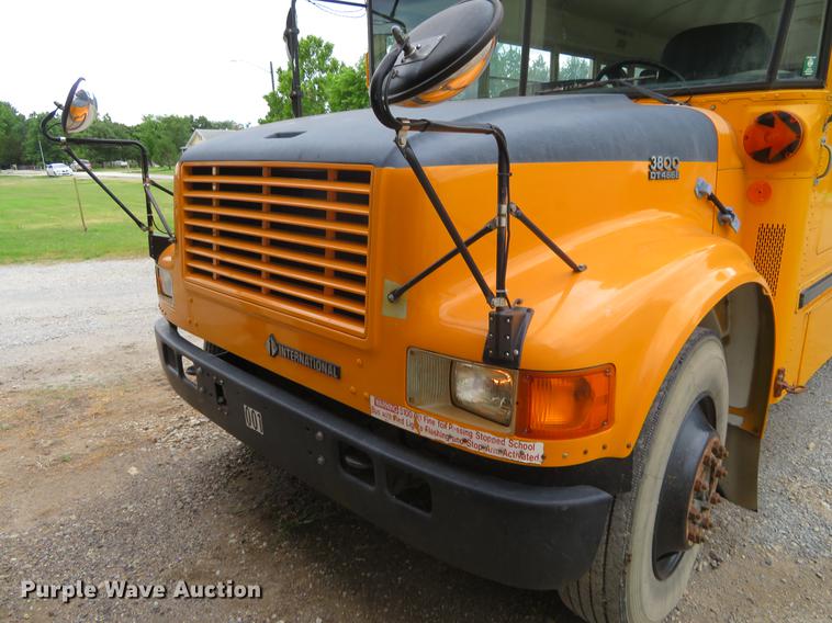 image for item EJ9700 1999 International 3800 school bus