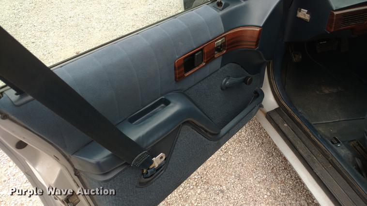 image for item EJ9701 1992 Chevrolet Lumina