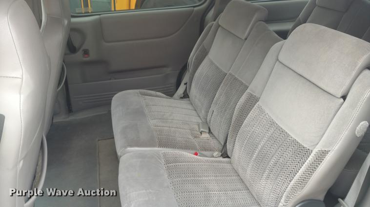 image for item EJ9702 1998 Chevrolet Venture van