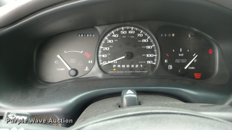 image for item EJ9702 1998 Chevrolet Venture van