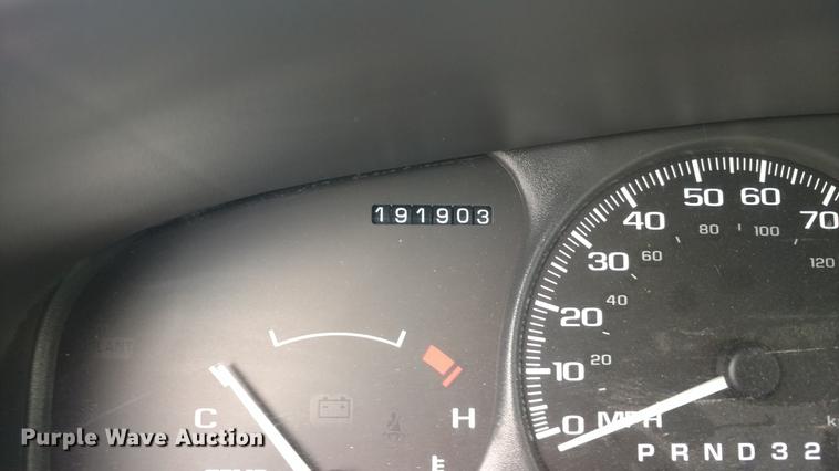 image for item EJ9702 1998 Chevrolet Venture van