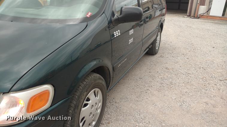 image for item EJ9702 1998 Chevrolet Venture van
