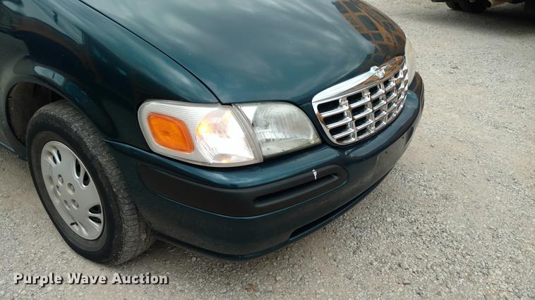 image for item EJ9702 1998 Chevrolet Venture van