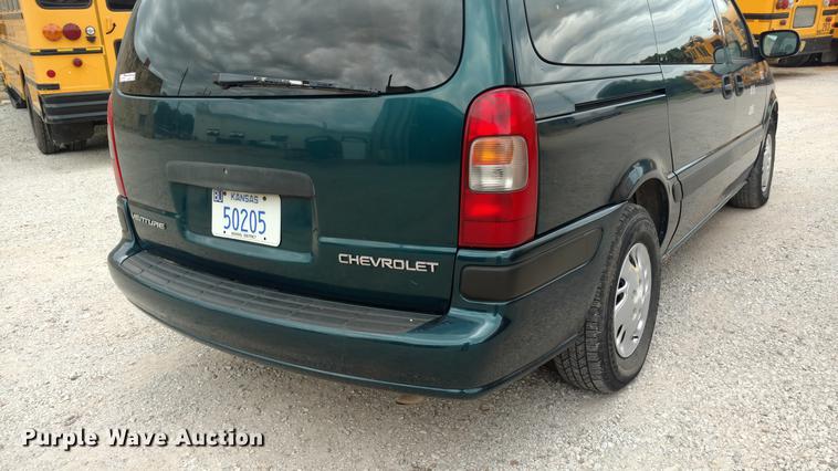 image for item EJ9702 1998 Chevrolet Venture van