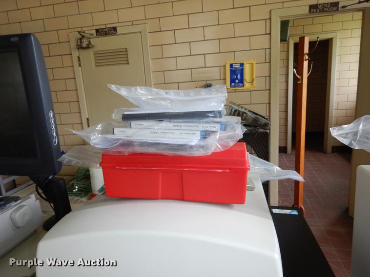 image for item EK9307 Olympus AU-400E chemistry analyzer