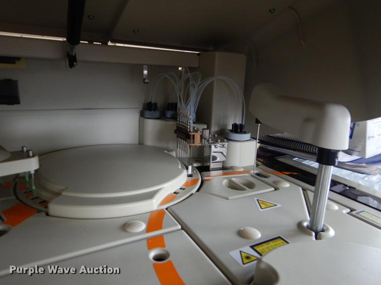 image for item EK9307 Olympus AU-400E chemistry analyzer