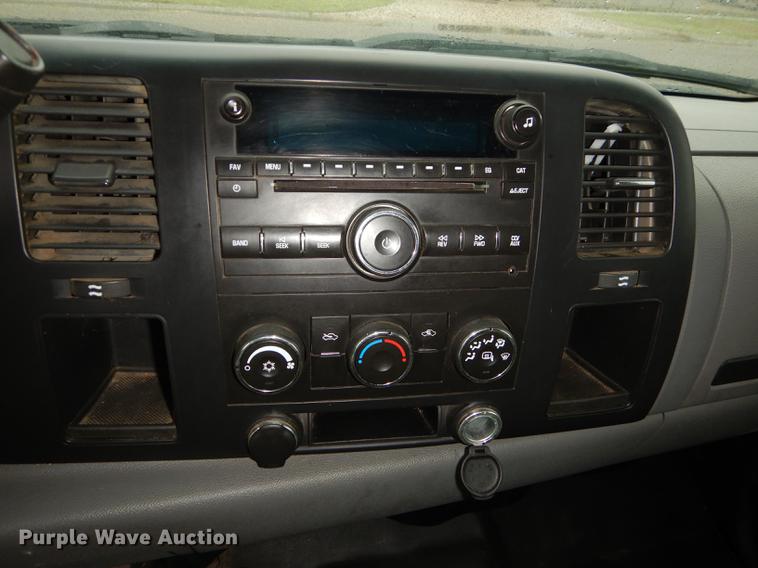 image for item DE1767 2008 Chevrolet Silverado 1500 Ext. Cab pickup truck