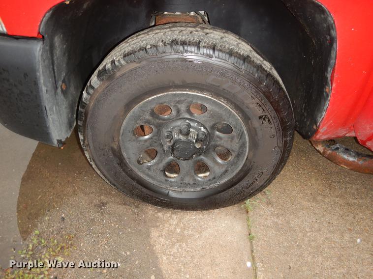 image for item DE1767 2008 Chevrolet Silverado 1500 Ext. Cab pickup truck