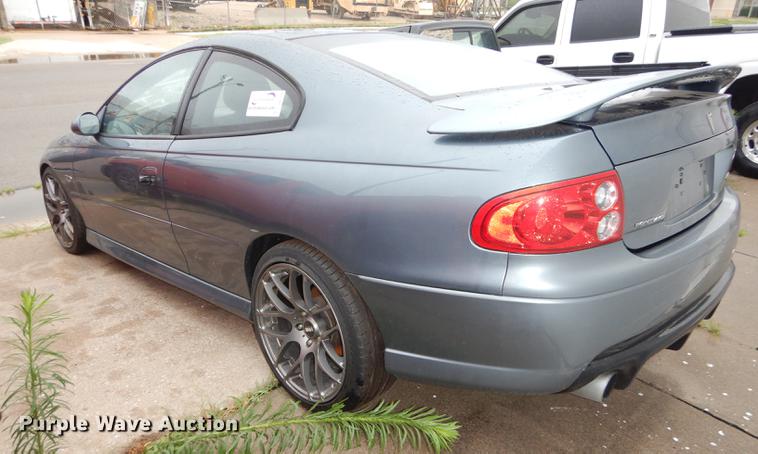 image for item DE1768 2005 Pontiac GTO