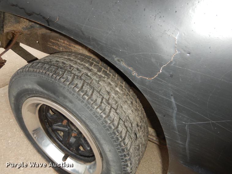 image for item DE1769 1991 Chevrolet S10 pickup truck