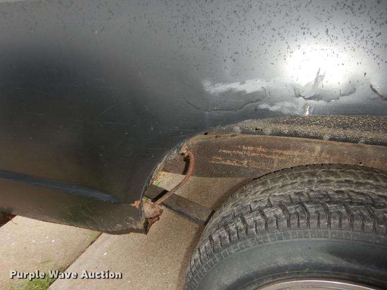 image for item DE1769 1991 Chevrolet S10 pickup truck