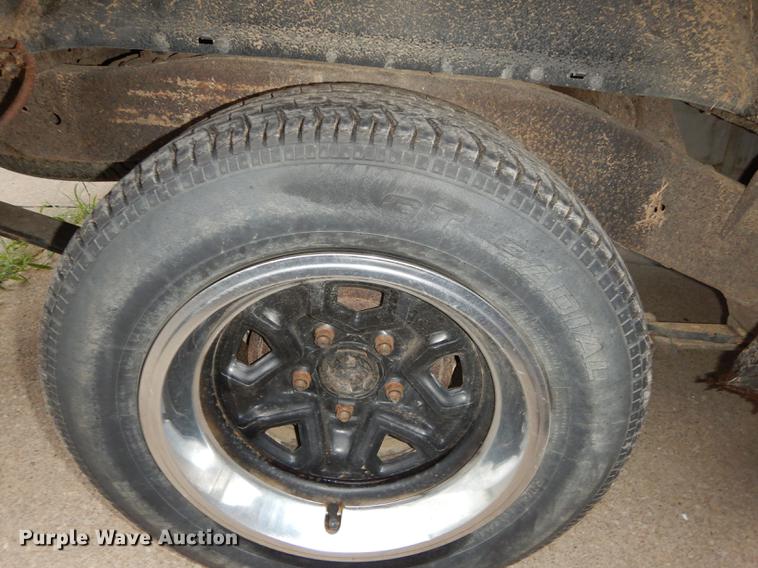 image for item DE1769 1991 Chevrolet S10 pickup truck