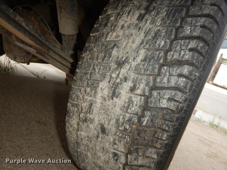 image for item DE1769 1991 Chevrolet S10 pickup truck