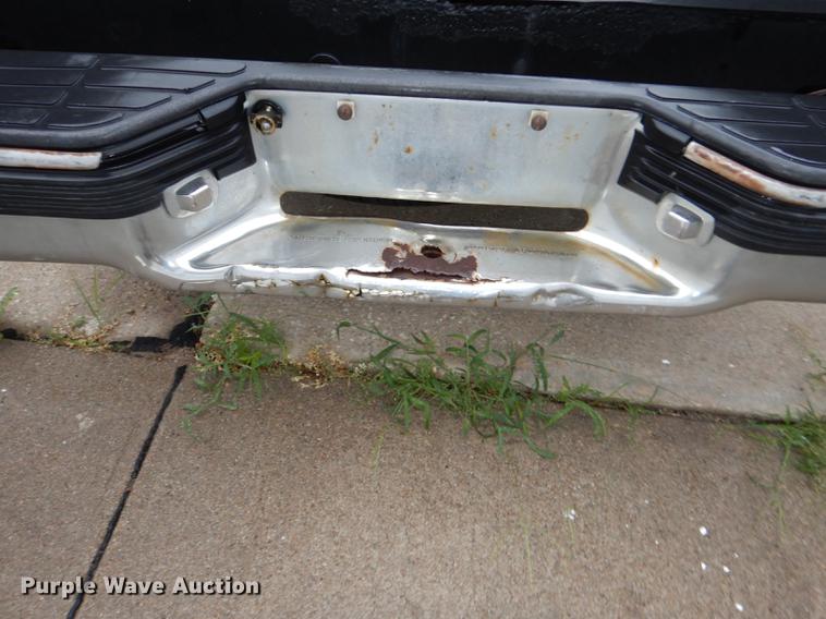 image for item DE1769 1991 Chevrolet S10 pickup truck