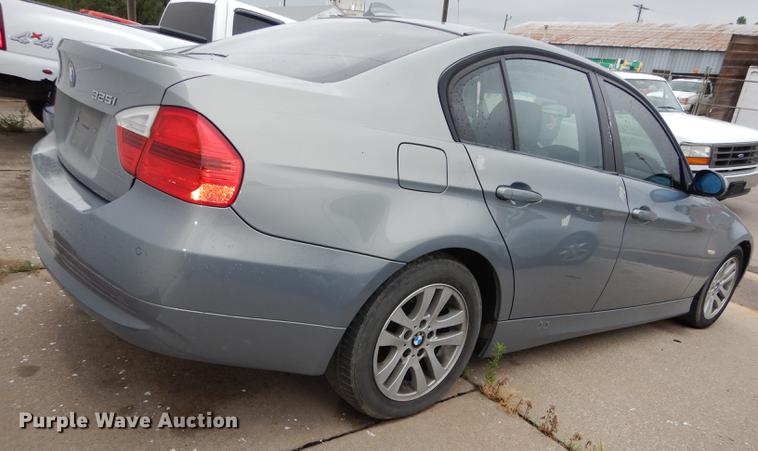 image for item DE1772 2006 BMW 325i