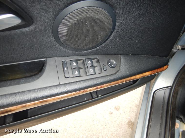 image for item DE1772 2006 BMW 325i