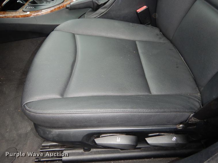 image for item DE1772 2006 BMW 325i