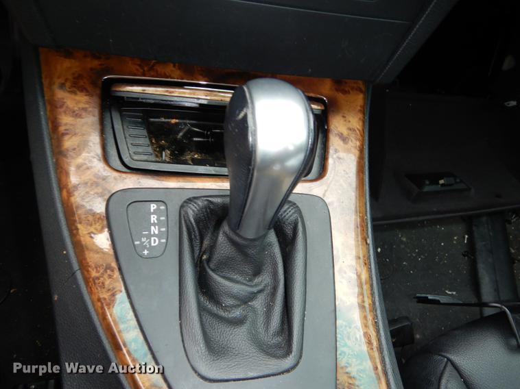 image for item DE1772 2006 BMW 325i