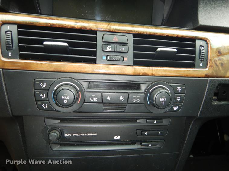 image for item DE1772 2006 BMW 325i