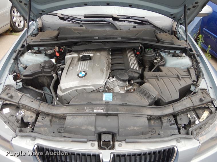 image for item DE1772 2006 BMW 325i