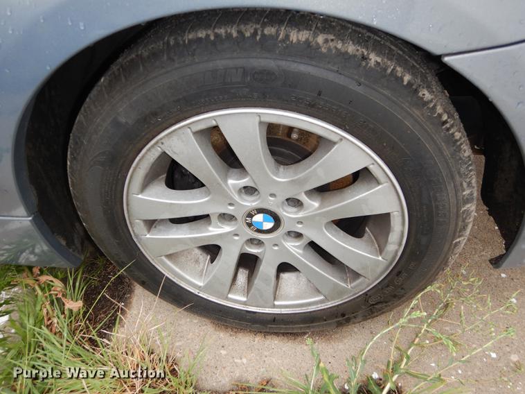 image for item DE1772 2006 BMW 325i