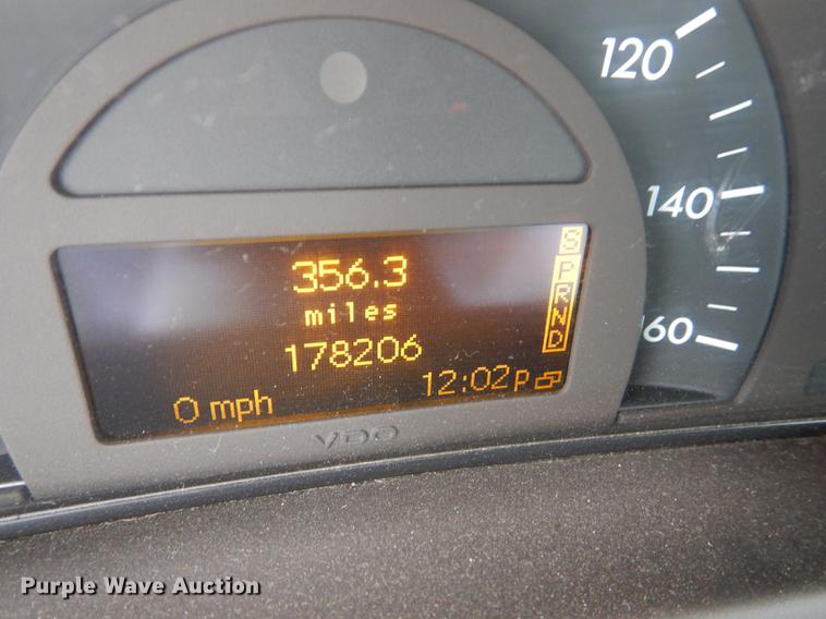 image for item DE1773 2001 Mercedes Benz C320