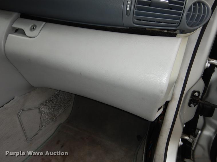 image for item DE1773 2001 Mercedes Benz C320