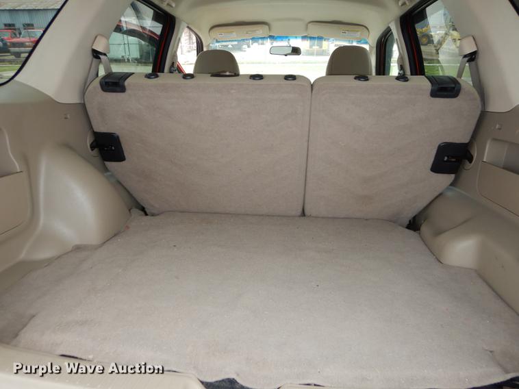 image for item DE1774 2006 Ford Escape XLT SUV