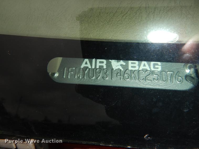 image for item DE1774 2006 Ford Escape XLT SUV