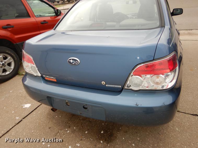 image for item DE1775 2007 Subaru Impreza 2.5i