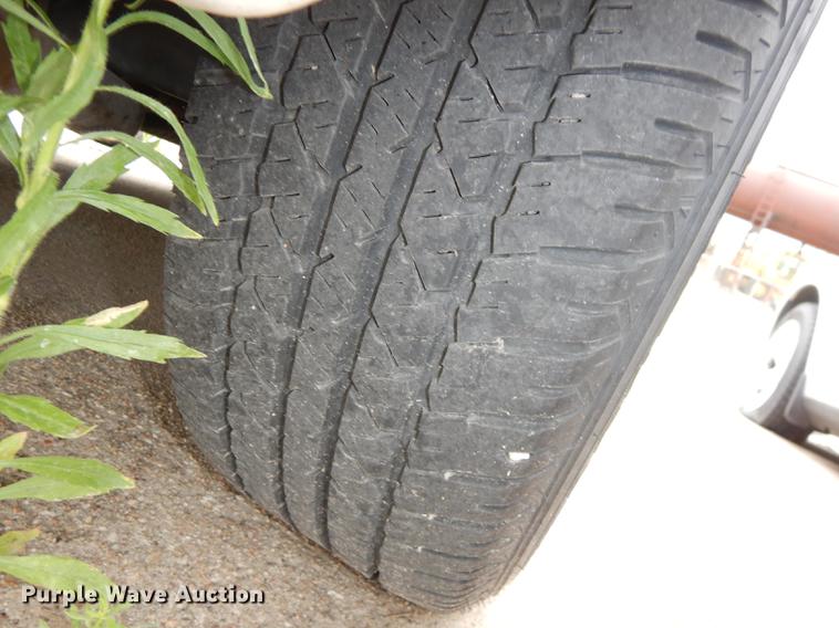 image for item DE1777 2005 Ford Crown Victoria Police Interceptor