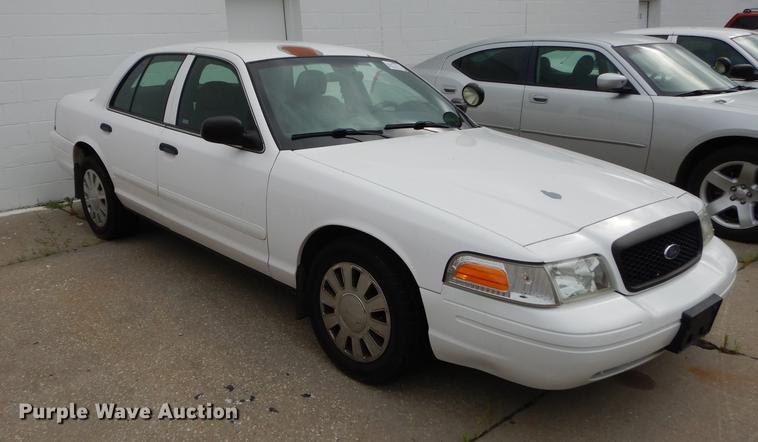 image for item DE1778 2006 Ford Crown Victoria Police Interceptor