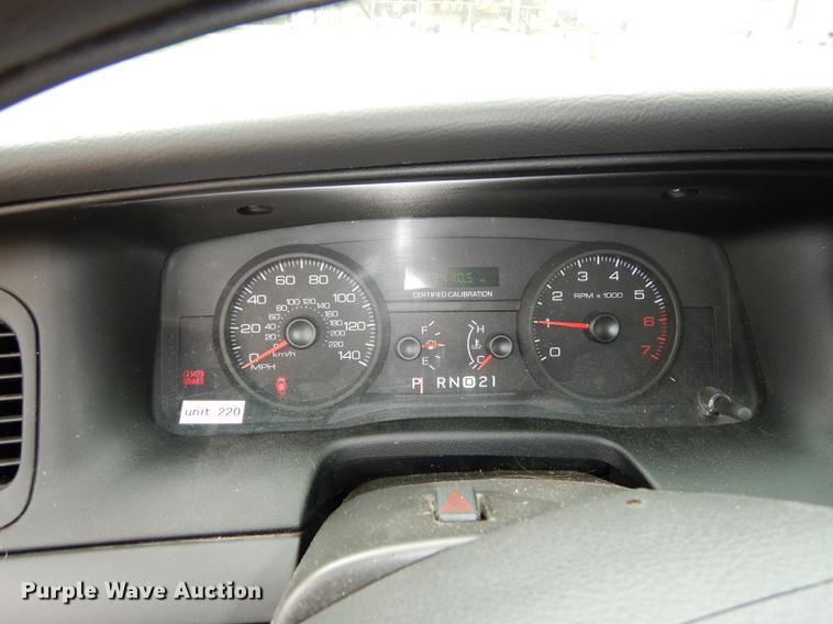 image for item DE1778 2006 Ford Crown Victoria Police Interceptor