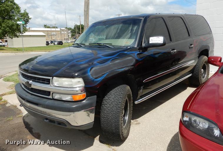 image for item DE1780 2001 Chevrolet Suburban K1500 SUV