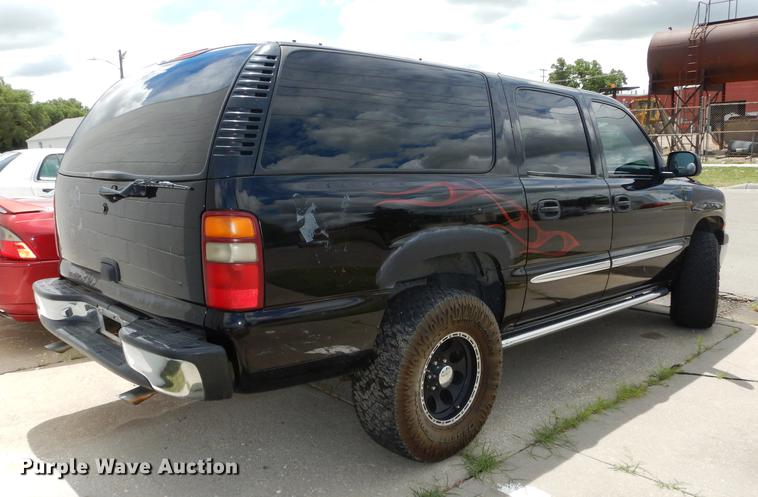 image for item DE1780 2001 Chevrolet Suburban K1500 SUV