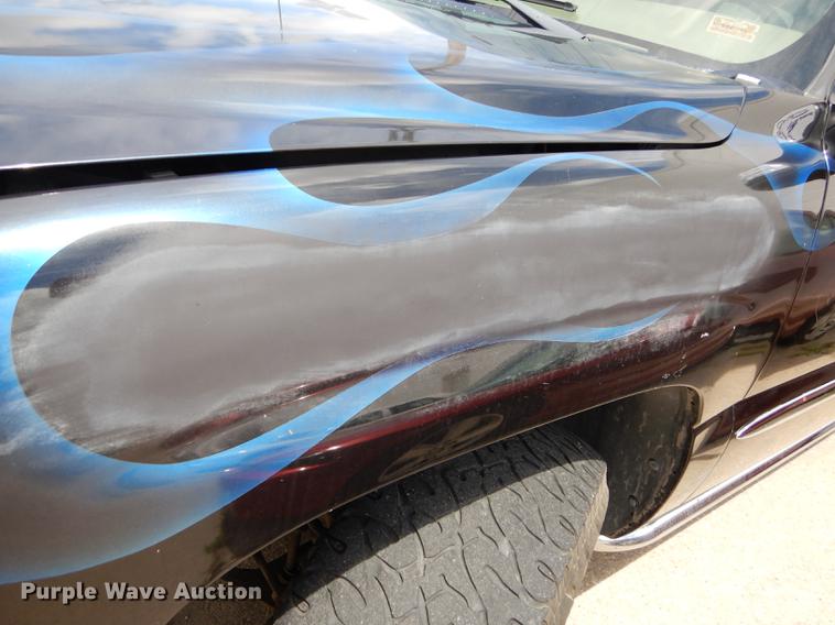 image for item DE1780 2001 Chevrolet Suburban K1500 SUV