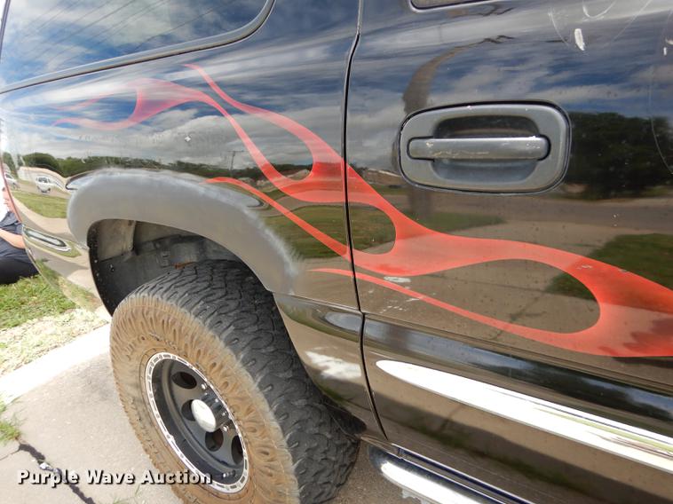 image for item DE1780 2001 Chevrolet Suburban K1500 SUV