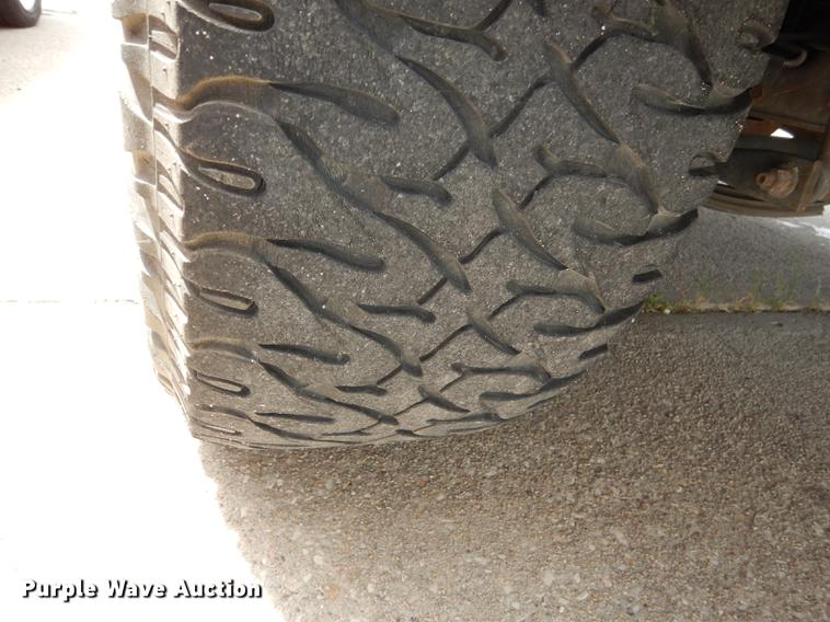 image for item DE1780 2001 Chevrolet Suburban K1500 SUV