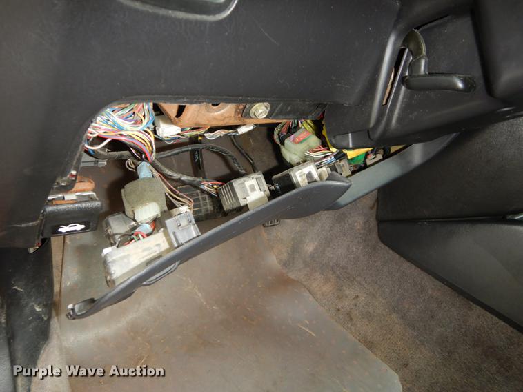 image for item DE1781 1998 Subaru Legacy Wagon Outback