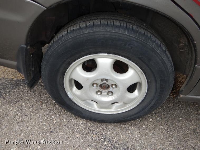 image for item DE1781 1998 Subaru Legacy Wagon Outback