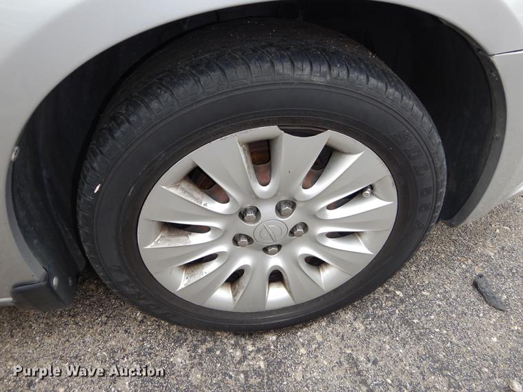 image for item DE1782 2011 Chrysler 200