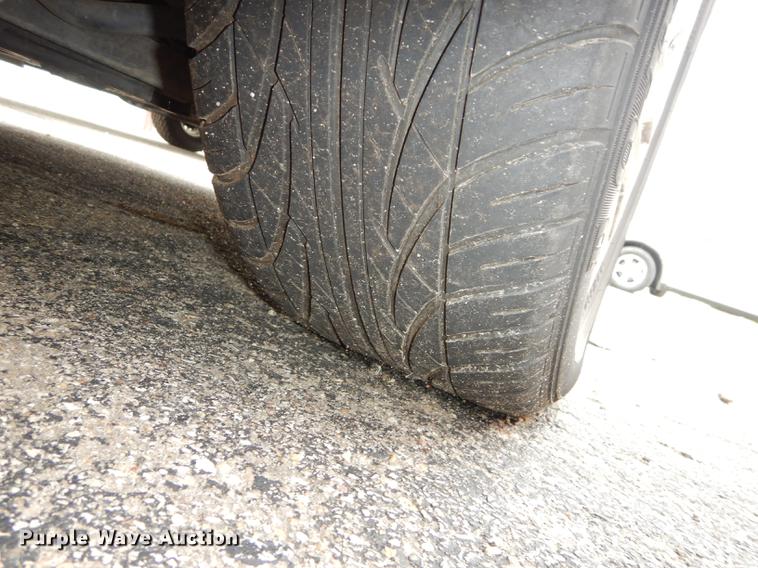 image for item DE1782 2011 Chrysler 200