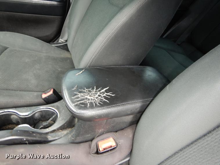 image for item DE1782 2011 Chrysler 200