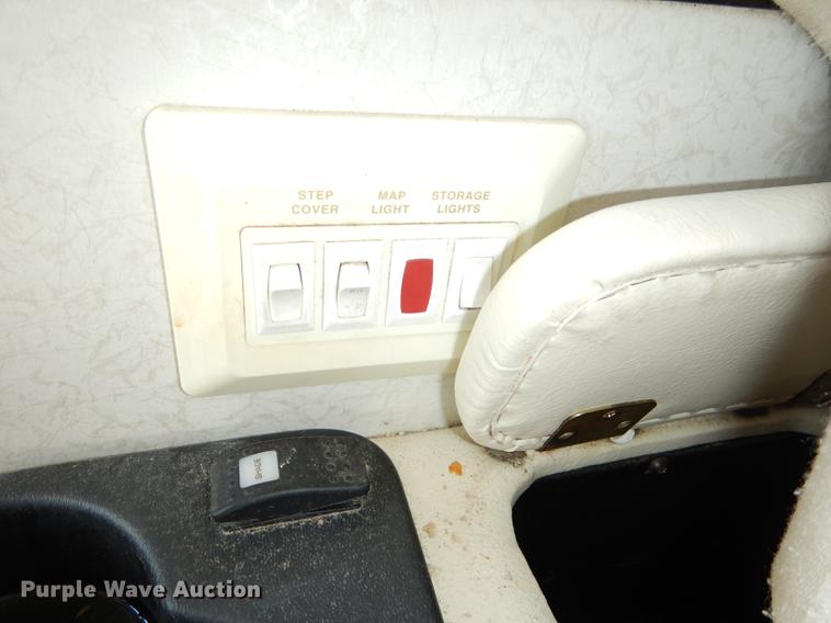 image for item DE1784 2002 Monaco Road Master Diplomat RV