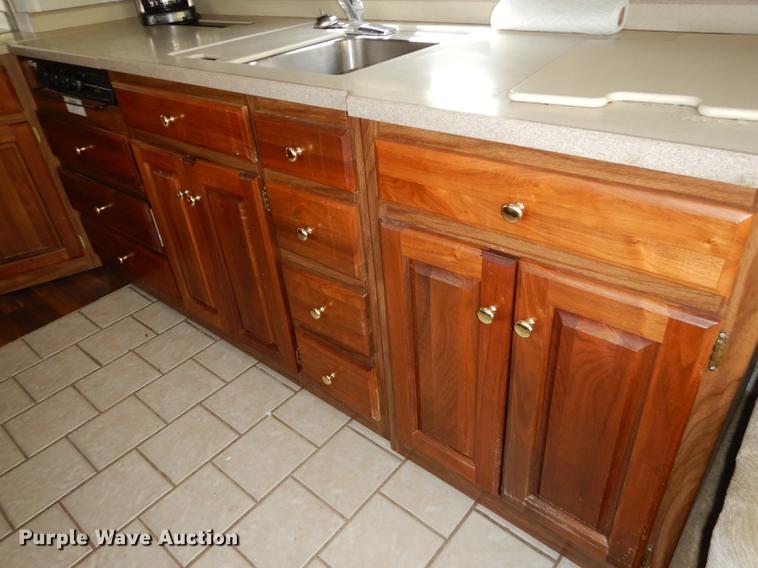 image for item DE1784 2002 Monaco Road Master Diplomat RV