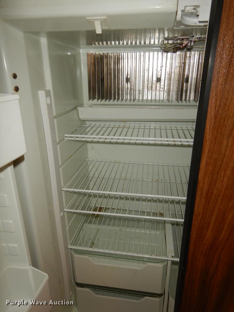 image for item DE1784 2002 Monaco Road Master Diplomat RV