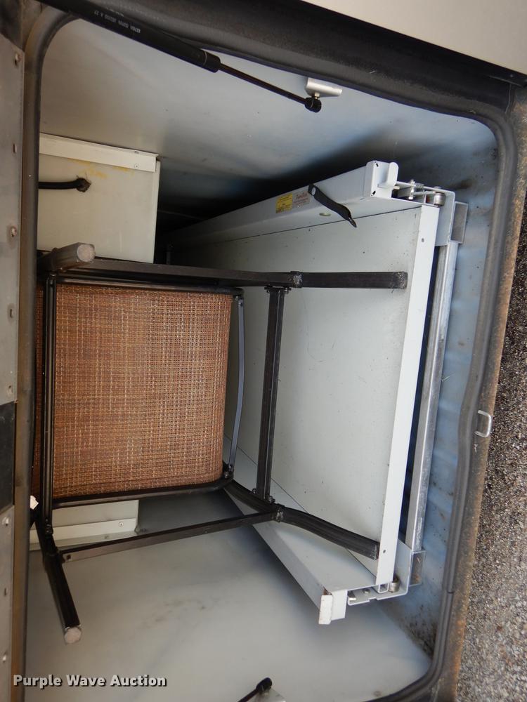 image for item DE1784 2002 Monaco Road Master Diplomat RV